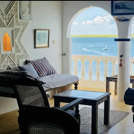 Shela Bahari Bed & Breakfast Bagian luar foto