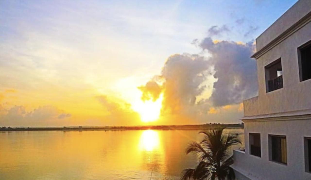 Shela Bahari Bed & Breakfast Bagian luar foto