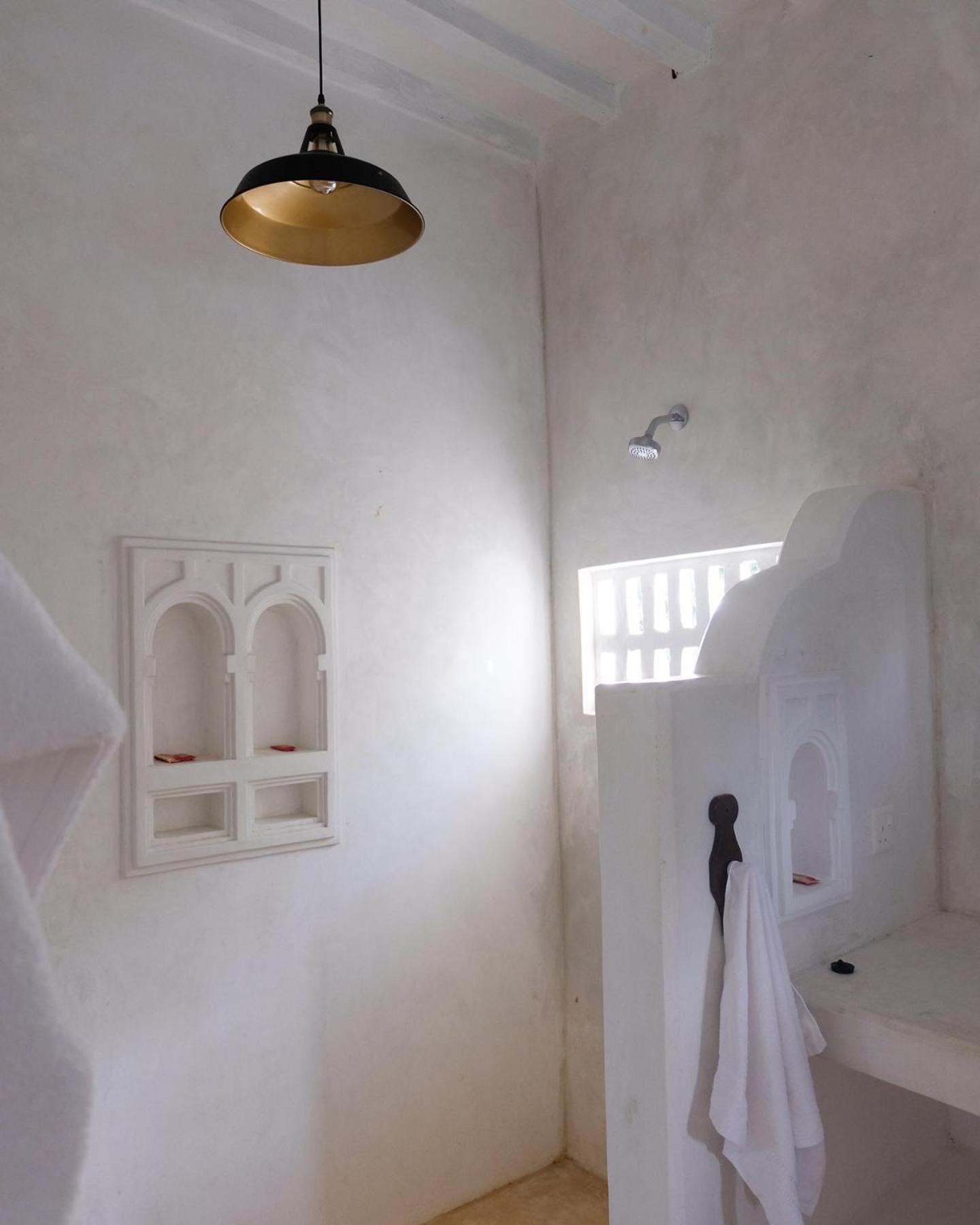 Shela Bahari Bed & Breakfast Bagian luar foto