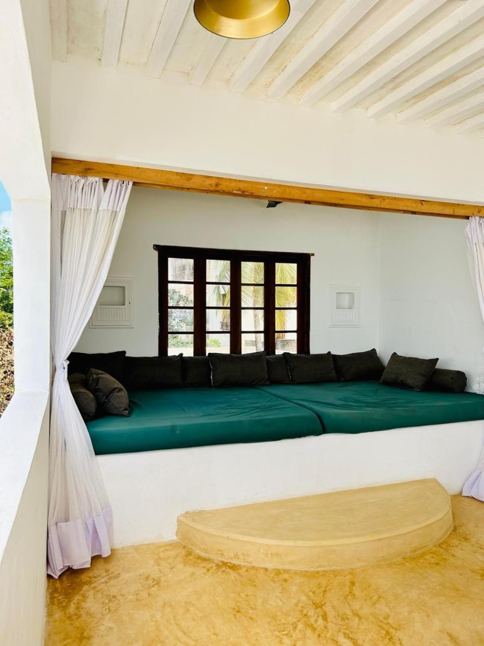 Shela Bahari Bed & Breakfast Bagian luar foto