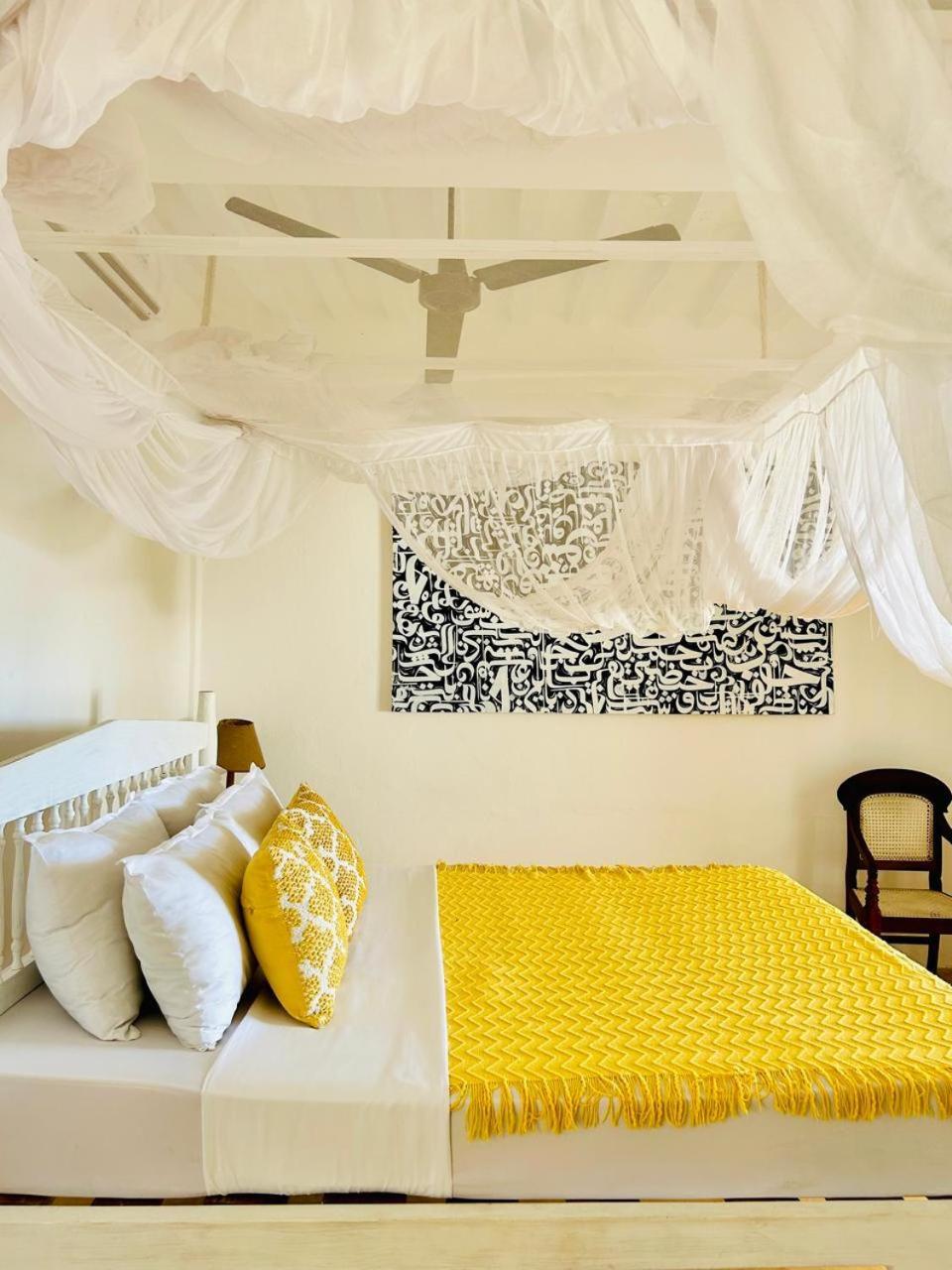 Shela Bahari Bed & Breakfast Bagian luar foto